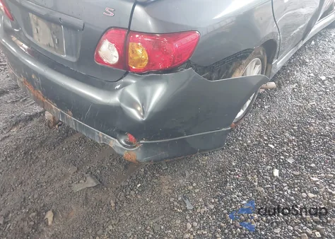 2010 Toyota Corolla S z USA, uszkodzony, nr VIN 2T1BU4EE7AC498942